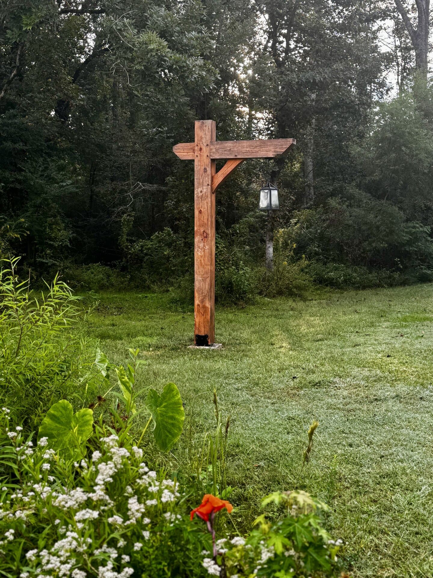 Natural Pine Post - Image 1